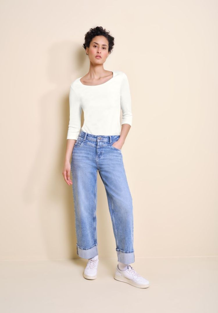  10108 off white