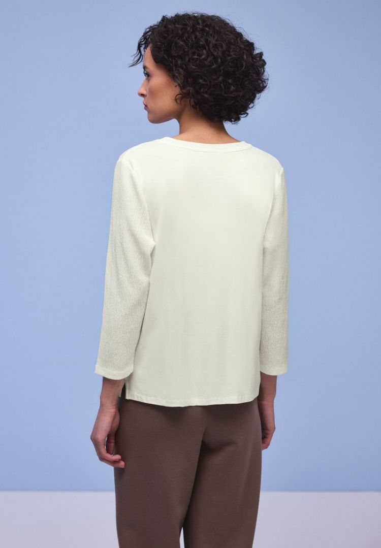  10108 off white