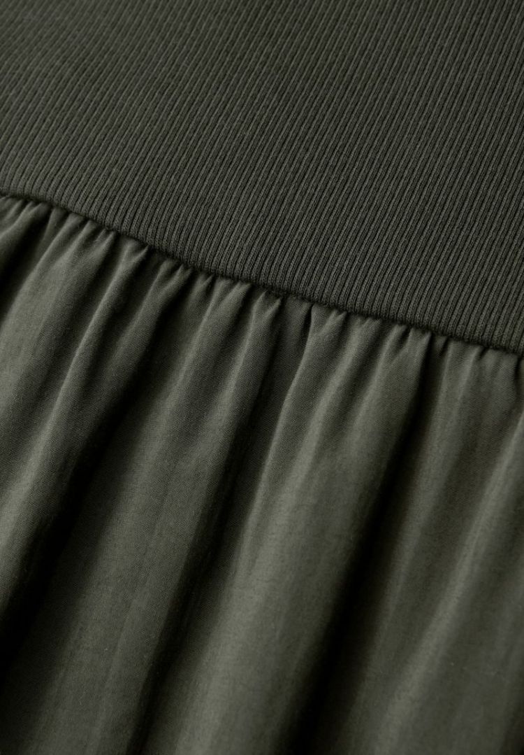  16303 oil green