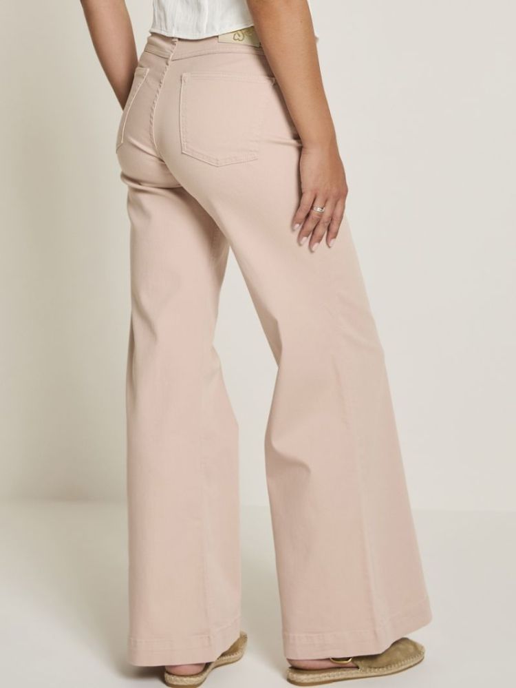  403 - Blush - L