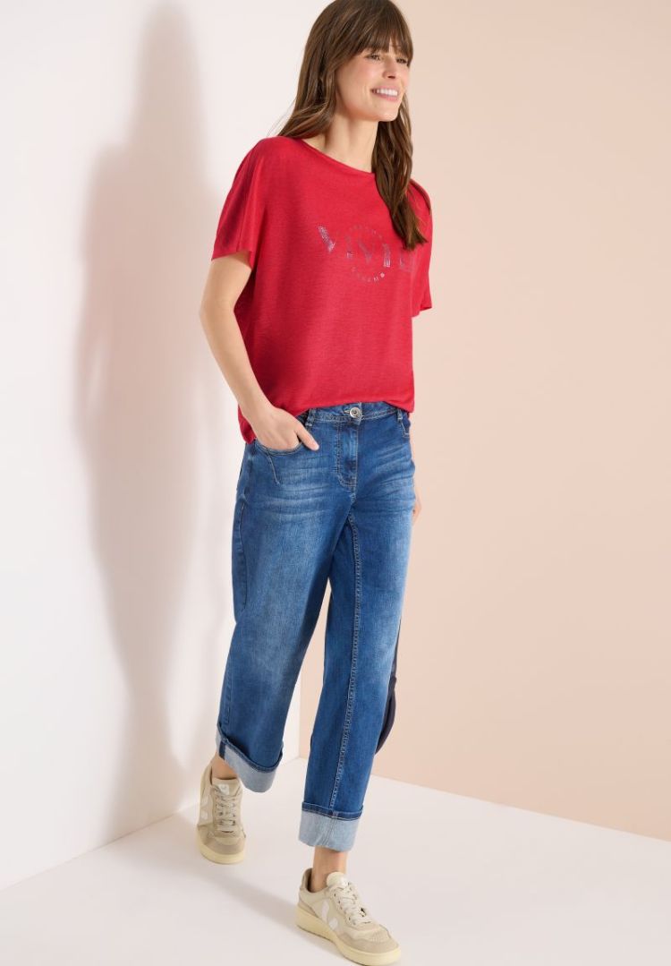  37326 fresh red