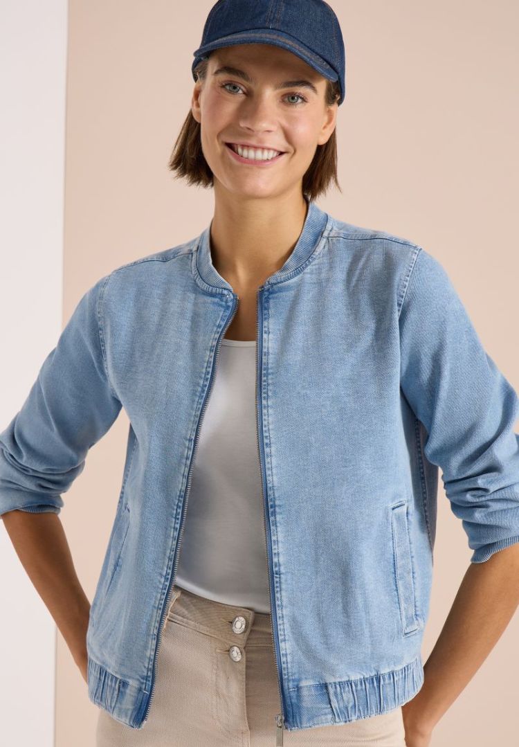  10349 light blu