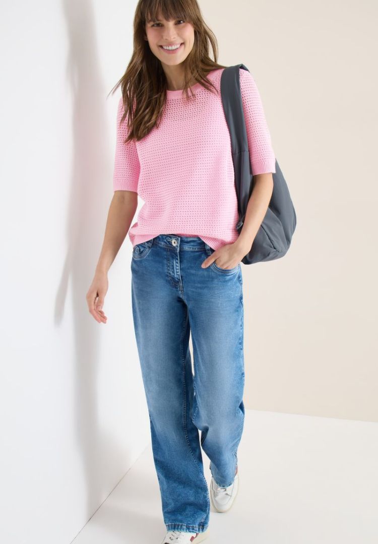  17600 light blu