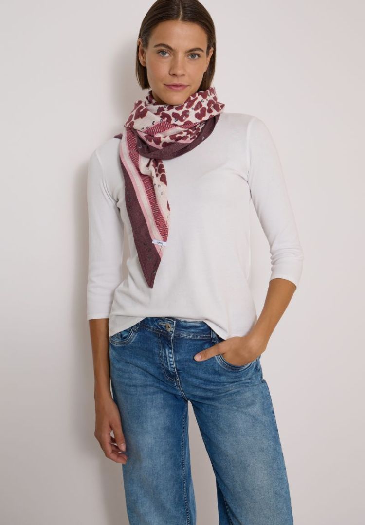  37749 berry red
