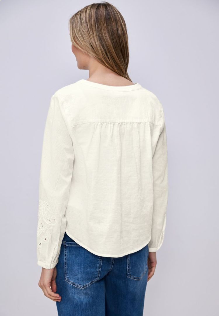  10108 off white