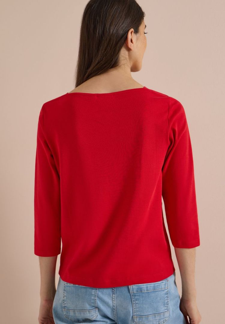  17902 flame red