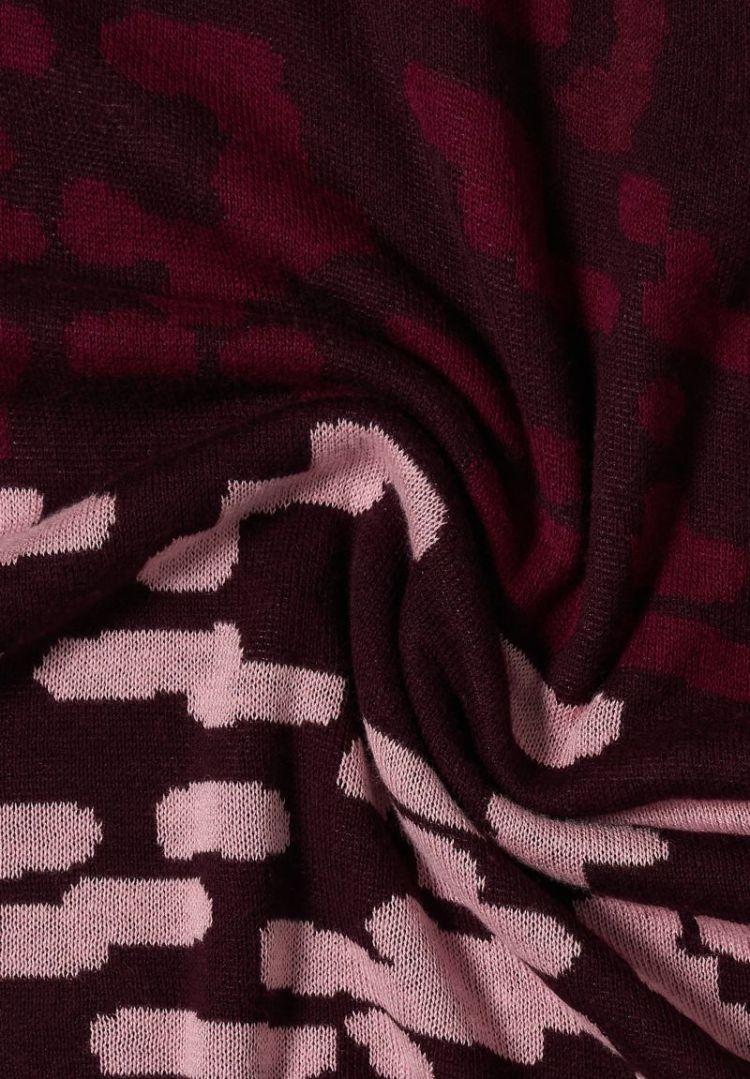  37749 berry red