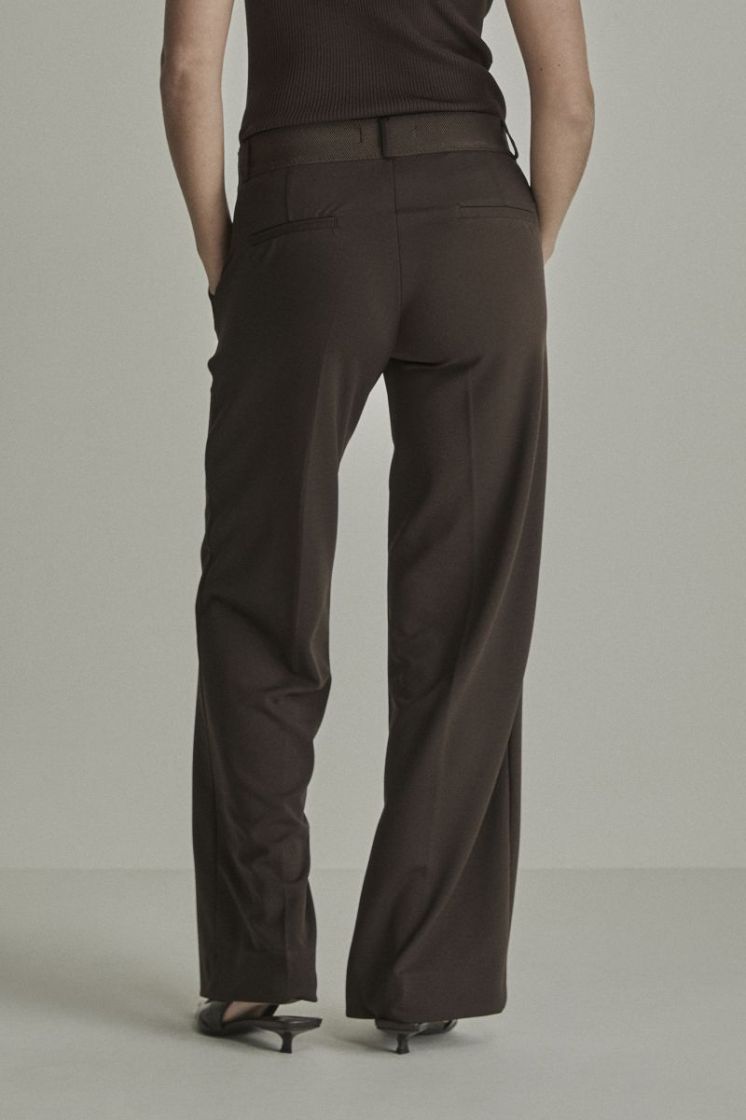 FW261.199206 205 - Deep Brow