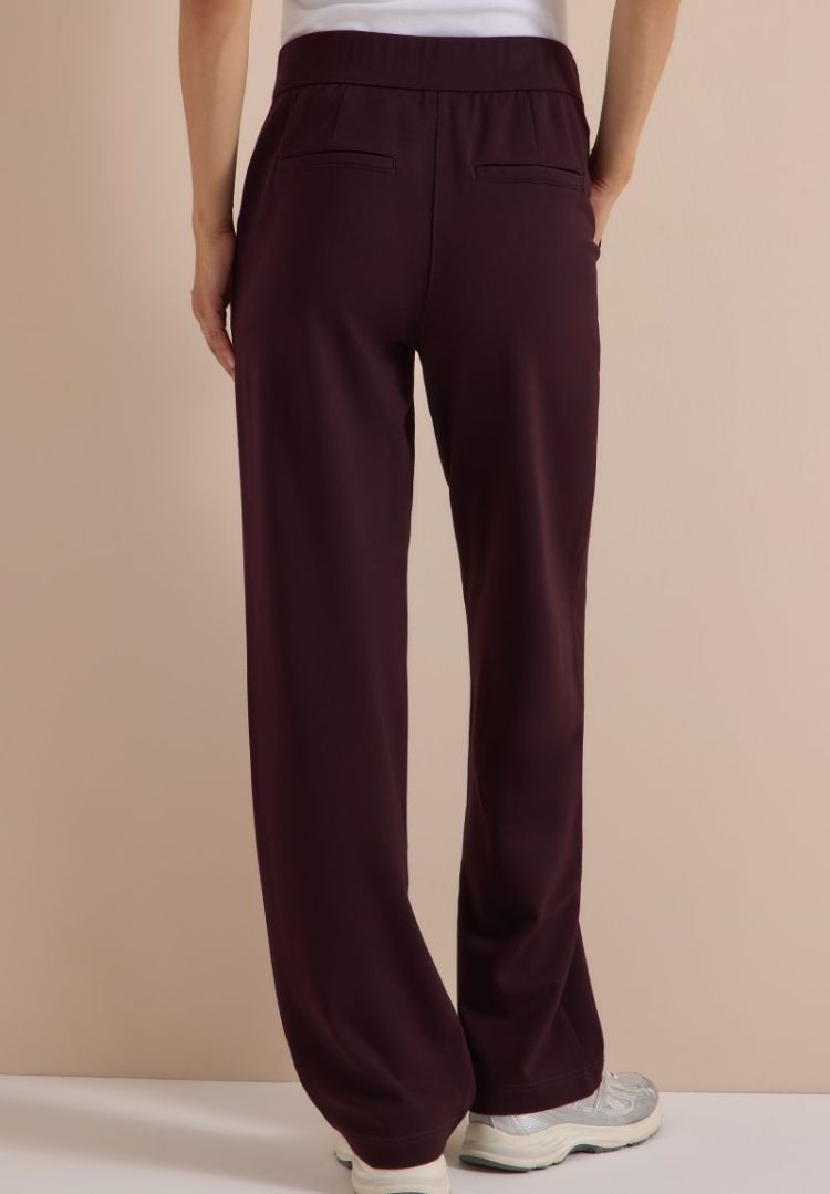  17749 berry red
